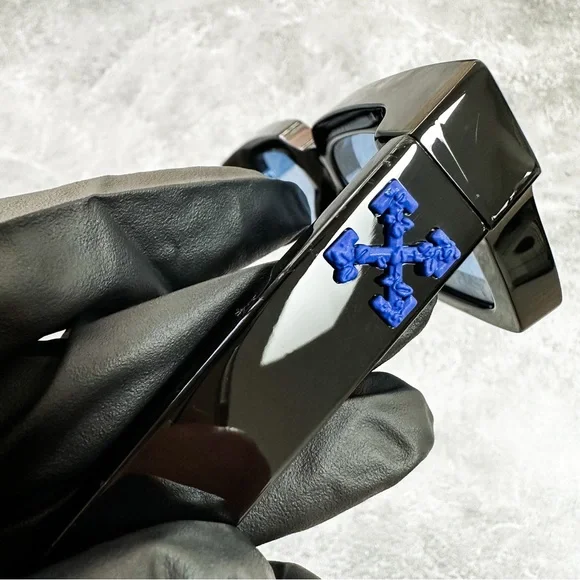 |SOLD| Off-White Virgil Sunglasses Black Frame Blue Lens Blue Logo - Picture 4 of 11